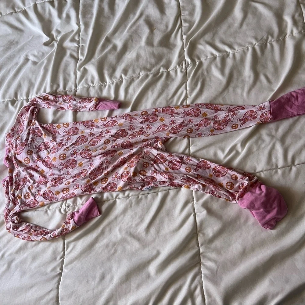Dreamy Zzz Girls 18-24 Month Bunny Bamboo Zippy One Piece Pajamas Sleeper